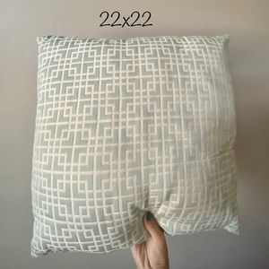 Throw Pillows
